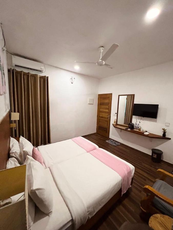 ホテル Pearlshine Retreat Maldives グリ エクステリア 写真