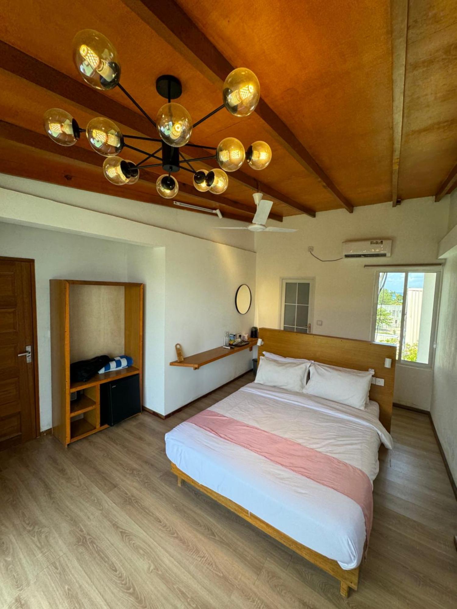 ホテル Pearlshine Retreat Maldives グリ エクステリア 写真