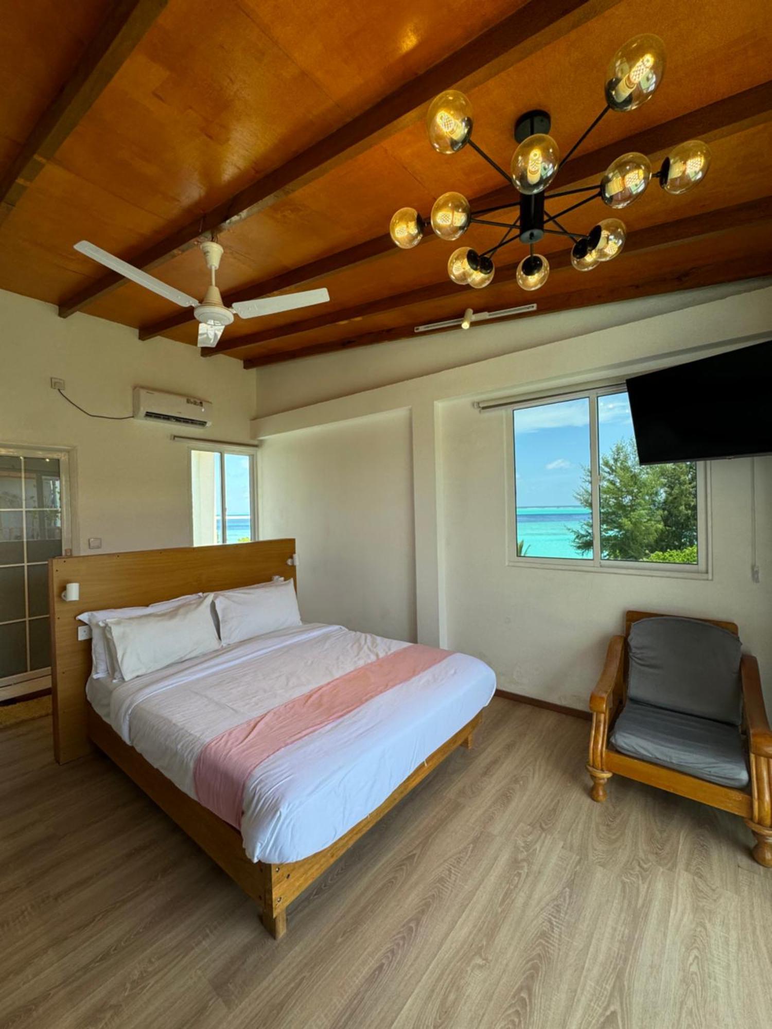 ホテル Pearlshine Retreat Maldives グリ エクステリア 写真